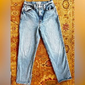 Madewell Jeans Sz 26 “perfect Vintage Straight Leg”